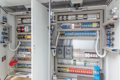 Die Scholl Energie- und Steuerungstechnik GmbH zählt deutschlandweit zu den größten und führenden Anbietern für Energie- und Steuerungstechnik