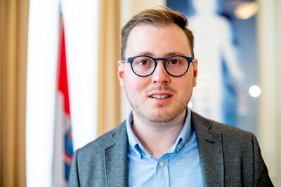 O|N-Chefredakteur Christian P. Stadtfeld meint: Gebt den Impfstoff frei! - <i>Foto: Hendrik Urbin</i>