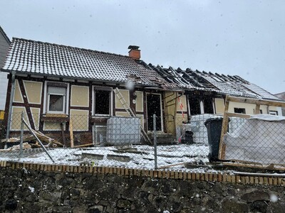 Das Haus ist jetzt unbewohnbar - <i>Fotos: nb</i>