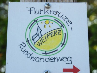Mit knapp sieben Kilometern Länge ist die Strecke auch für ungeübte Wanderer zu schaffen.