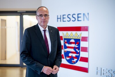 Innenminister Peter Beuth - <i>Archivfoto: KN/Hendrik Urbin</i>