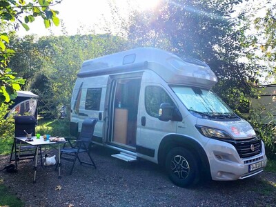 Der Weinsberg CaraBus auf dem Campingplatz in Straßburg