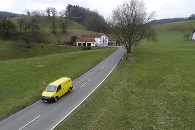 Häufig allein auf weiter Flur - <i>Foto: Deutsche Post</i>