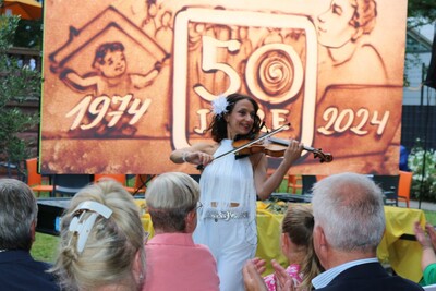 Wundervolle Violinenmusik von Katharina Garrard