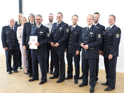Rudolf Neu mit seinem Team der Presse- und Öffentlichkeitsarbeit