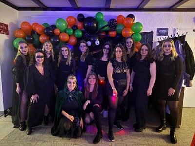 Die Erwachsenen-Tanzgruppe des FCO, die Pretty Flyz, richteten am 26. Oktober eine Halloween-Party im Vereinsheim auf dem Sportplatz aus.